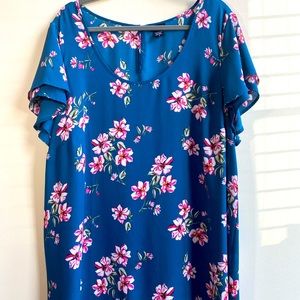 Torrid size 3 blue floral top